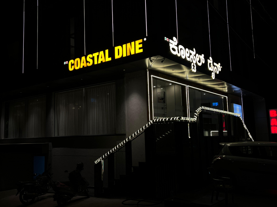 roots luxury suits and banquets