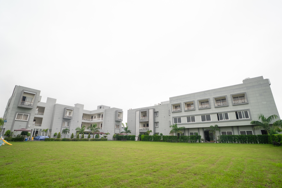 Savanna Retreat,,4 star
