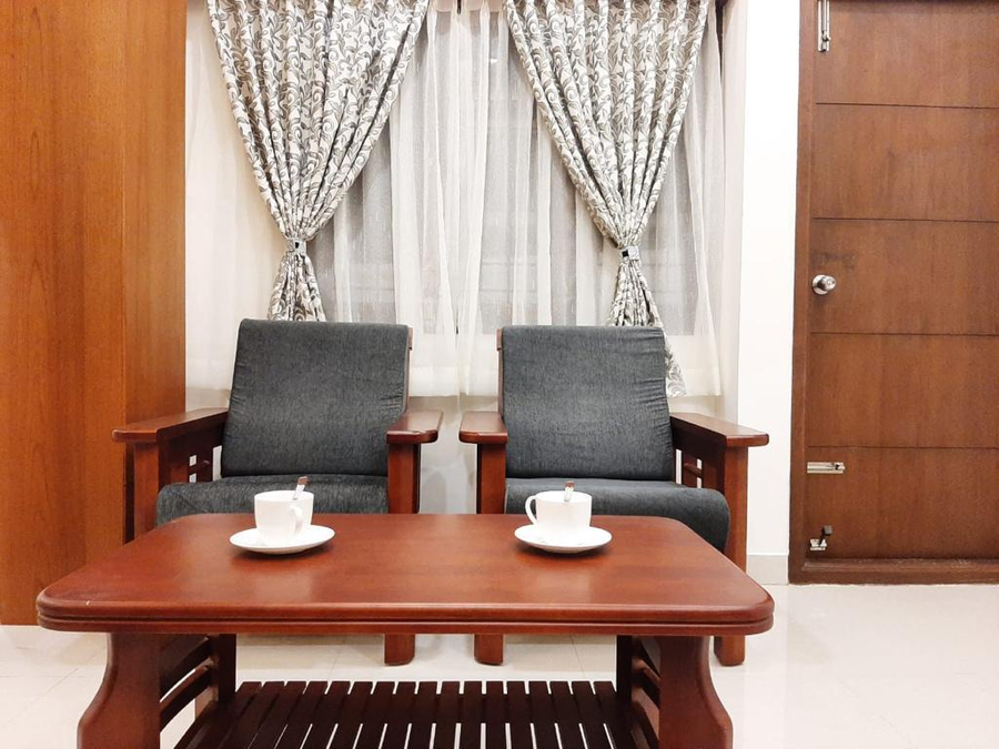 Hotel Ruby Park,,2 star