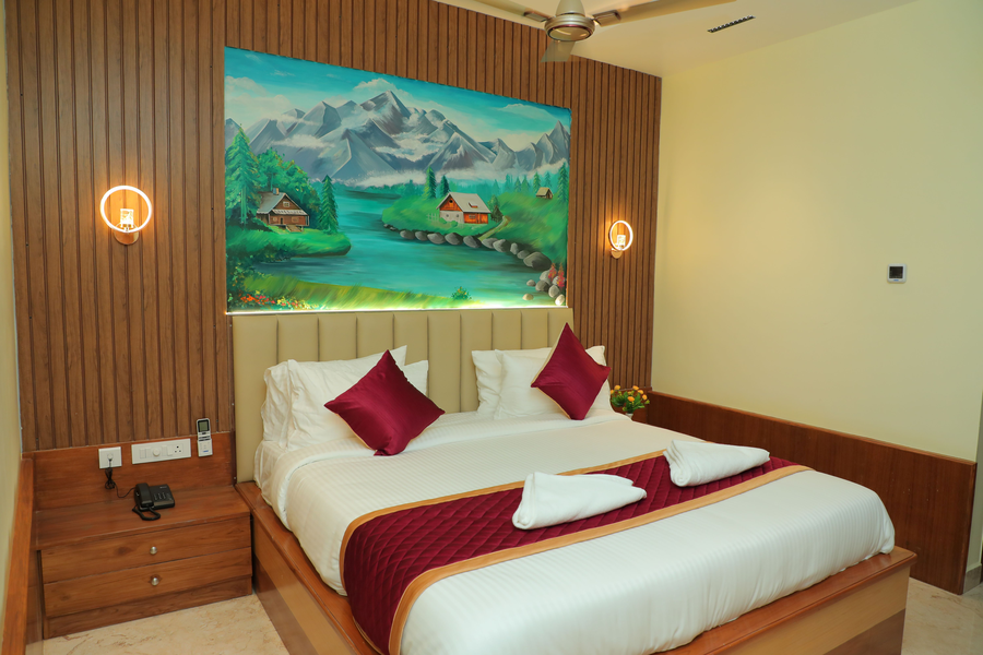 Le Kumar Residency,,2 star