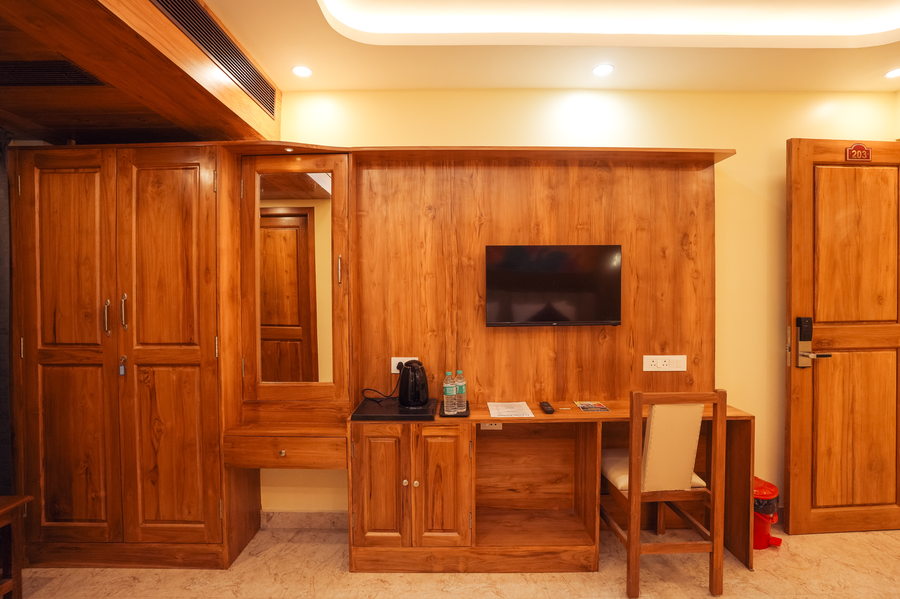 le kumar residency