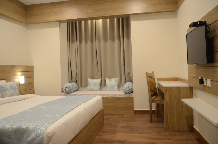 crimson park residency and spa hotel by wonder cliff