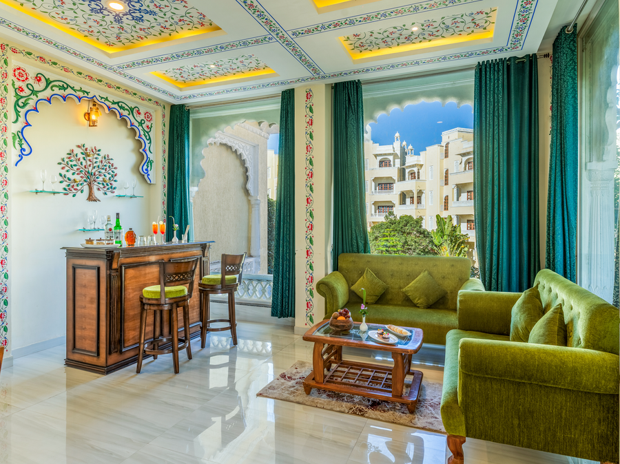 the everest hill resort and spa