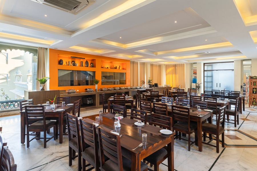 the everest hill resort and spa