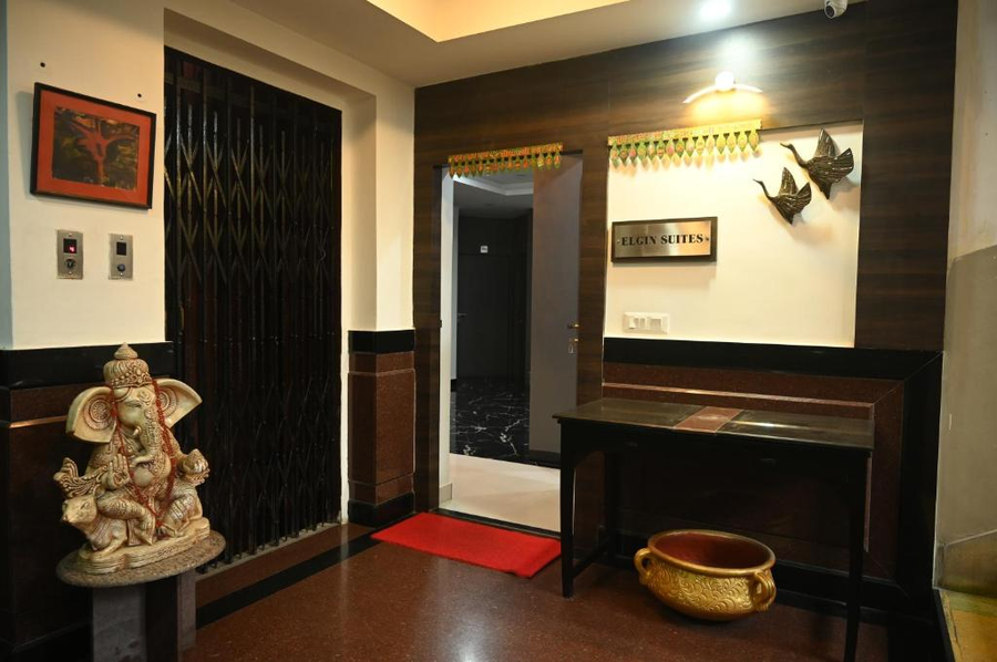 elgin suites
