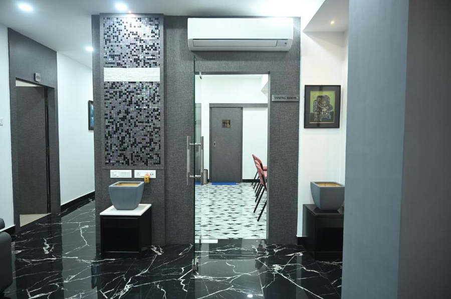 elgin suites