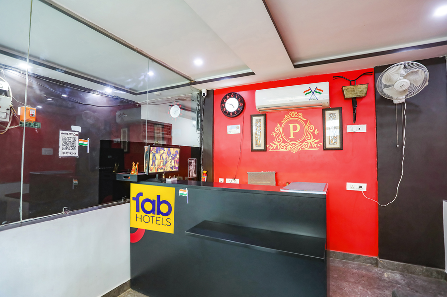 fabhotel pranjul inn