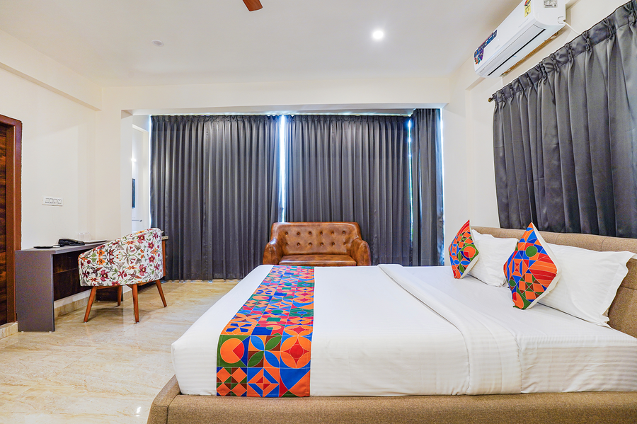fabhotel the pearl boutique