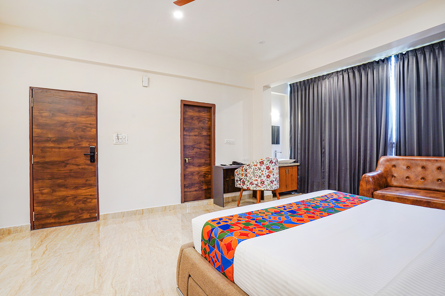 fabhotel the pearl boutique
