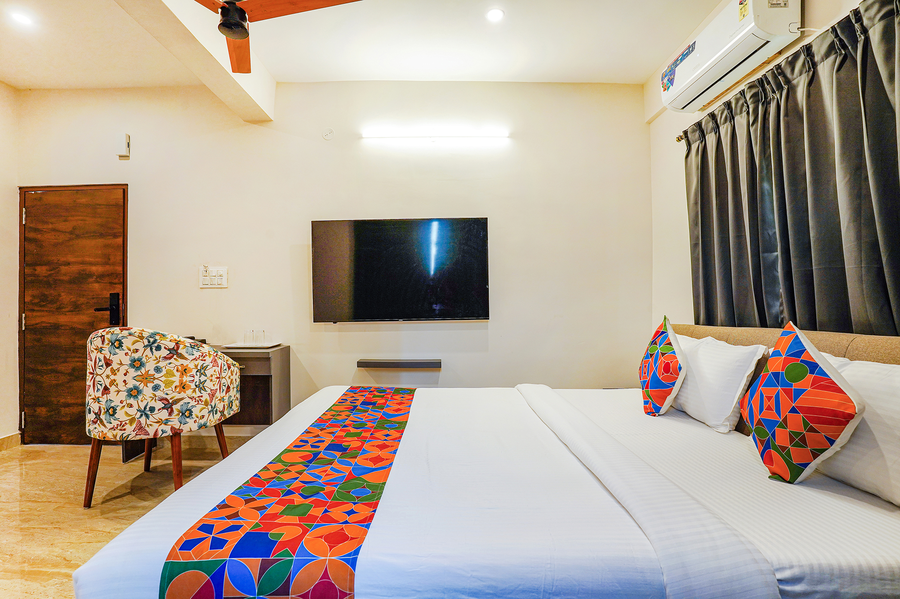 fabhotel the pearl boutique