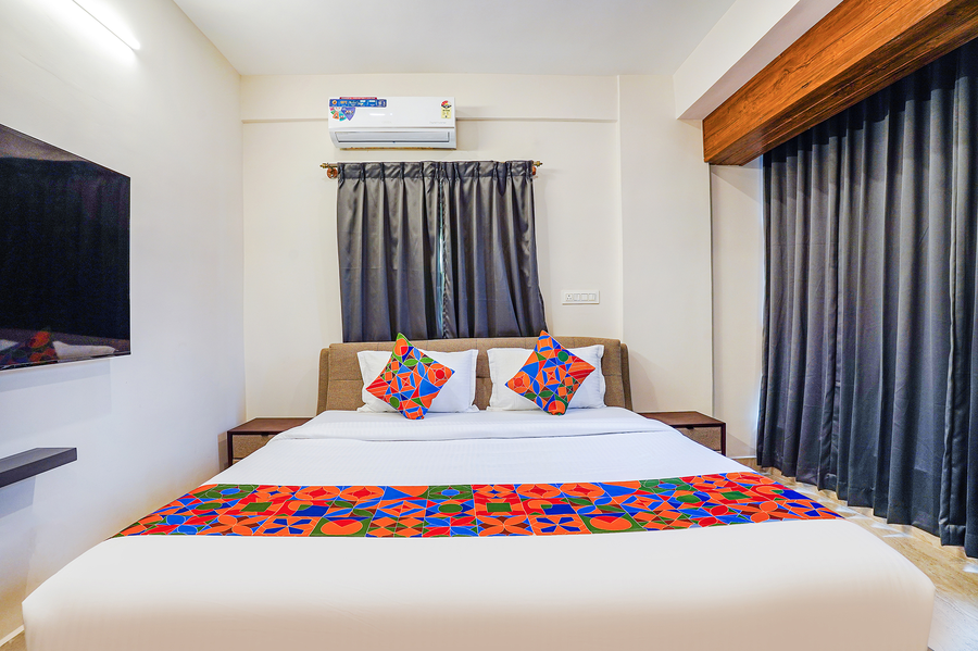 fabhotel the pearl boutique