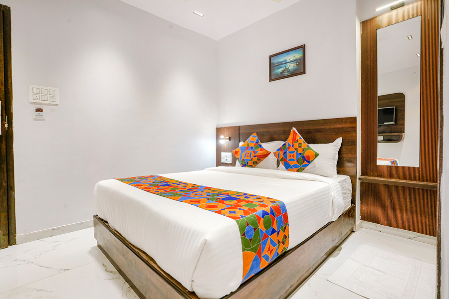 fabhotel peralz