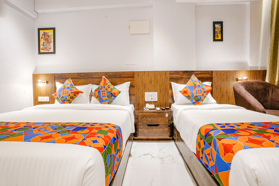 fabhotel peralz