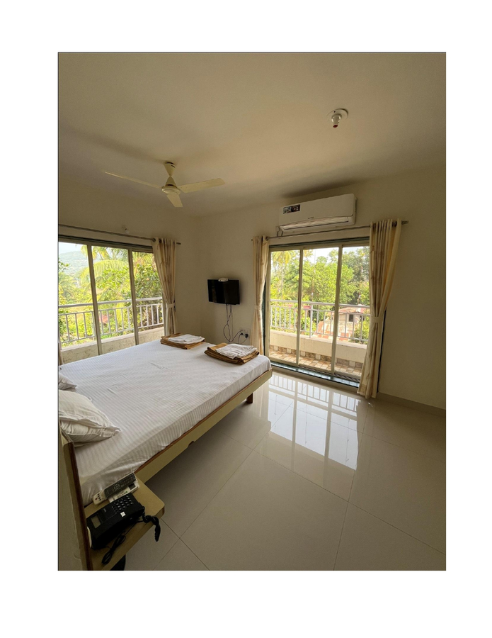 hotel murud paradaise