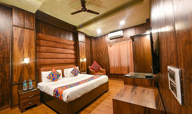 fabhotel bharat continental