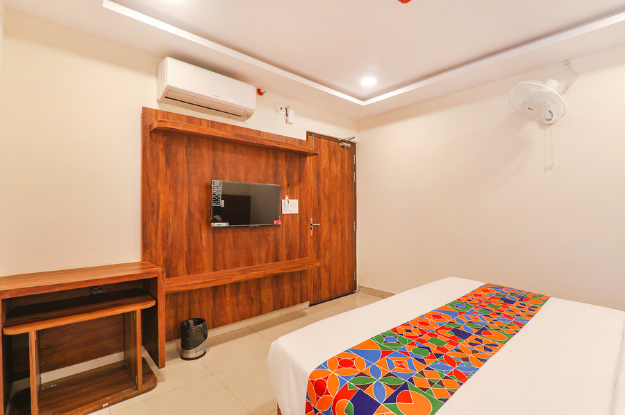 fabhotel rachna palace and banquets