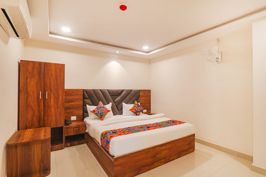 fabhotel rachna palace and banquets