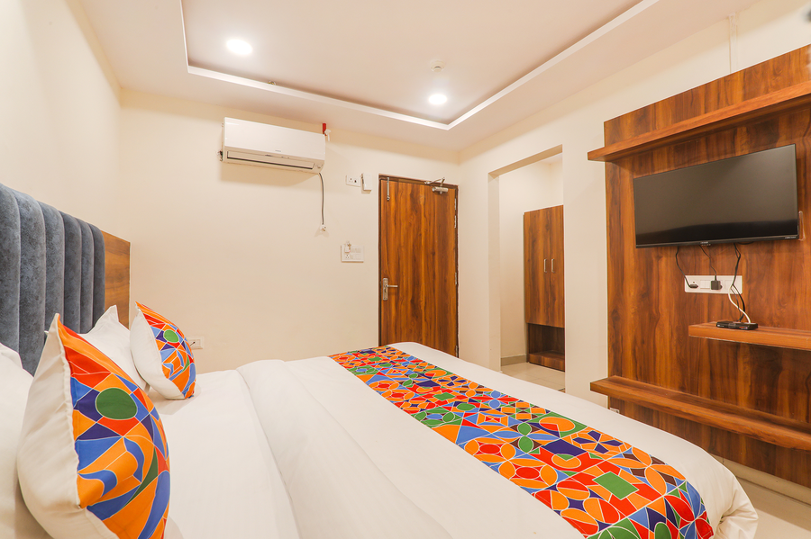 fabhotel rachna palace and banquets