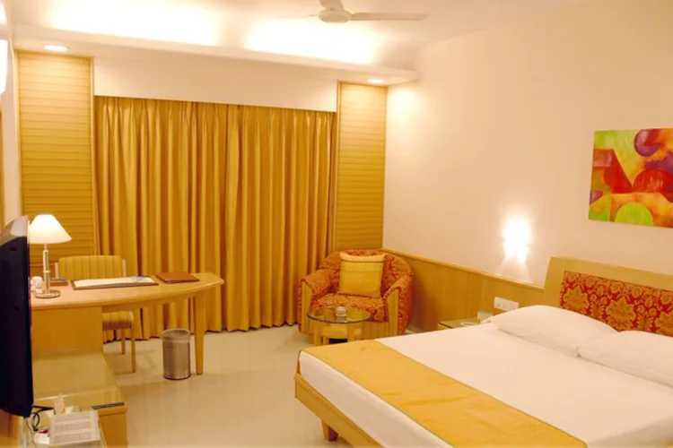 hotel shreemaya residency