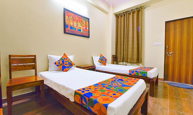 fabhotel golden manor inn