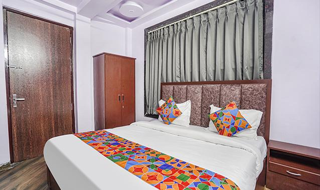 fabhotel raghav raj inn