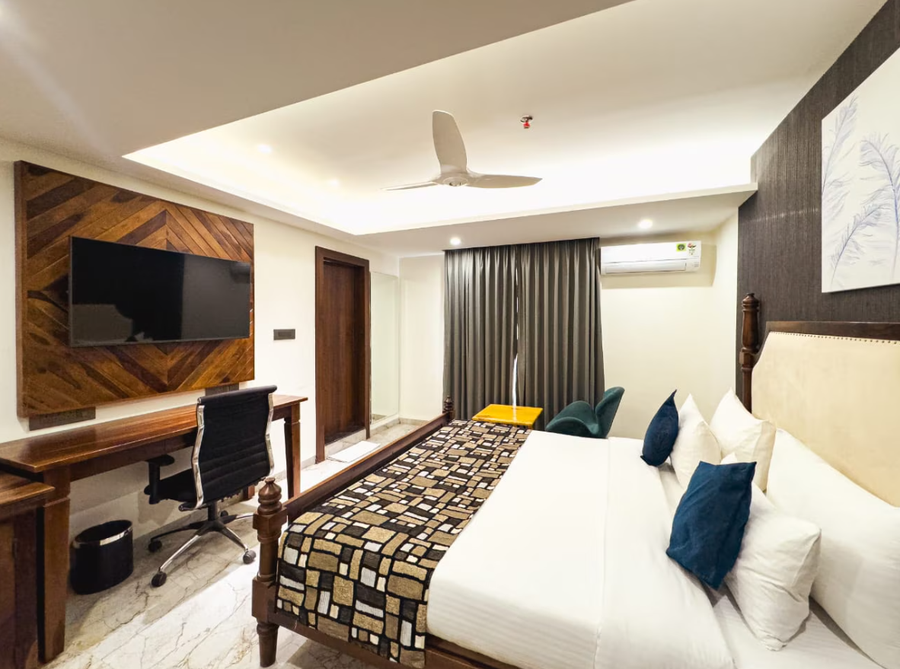 papaya tree hotel and resort