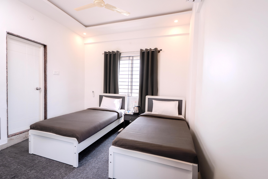 loop by zolo koramangala bangalore