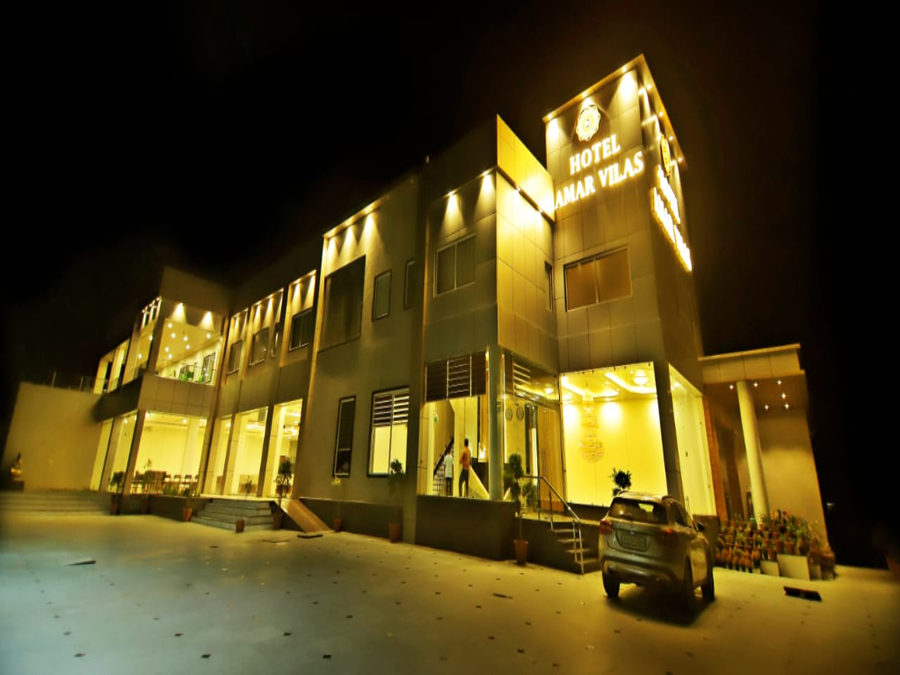 amarvilas hotel and resort