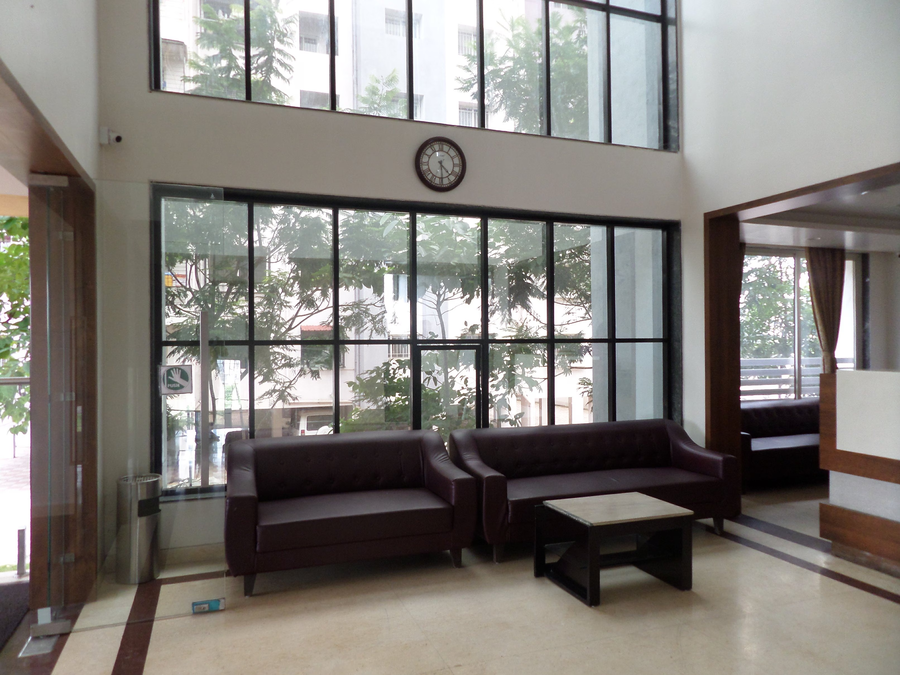 hotel manasi royal