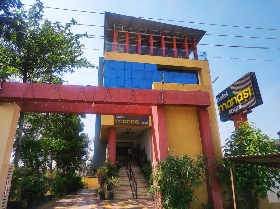 hotel manasi royal