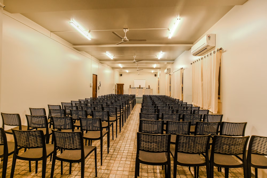 hotel manasi royal