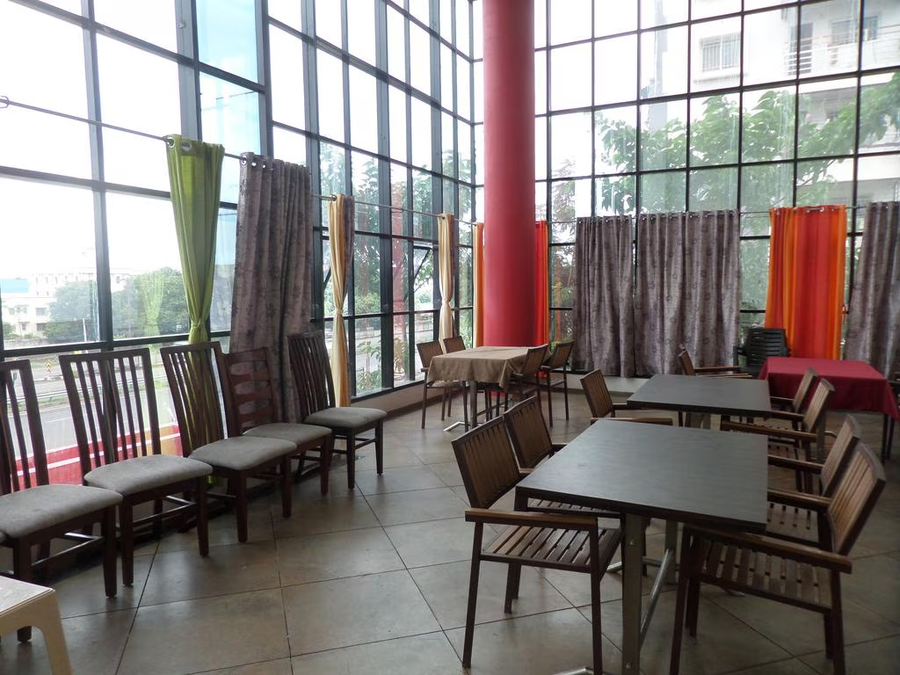 hotel manasi royal