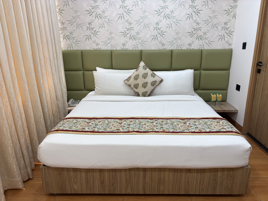 triptam hotel