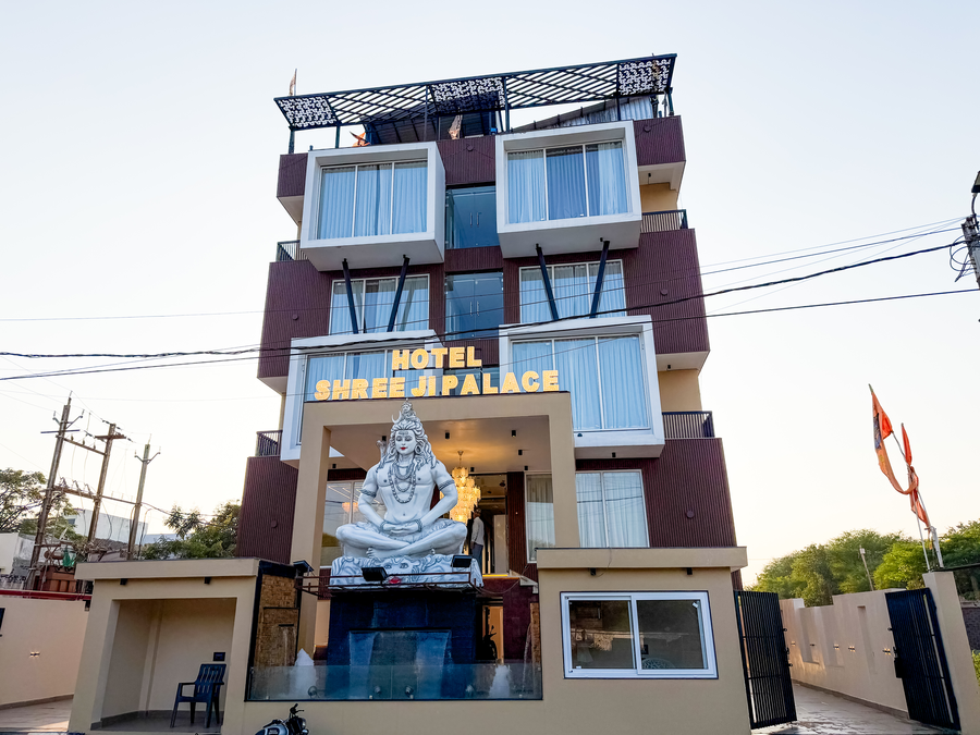 travinities hotel shree ji palace