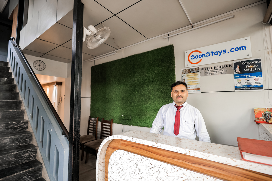 hotel konark vijay nagar