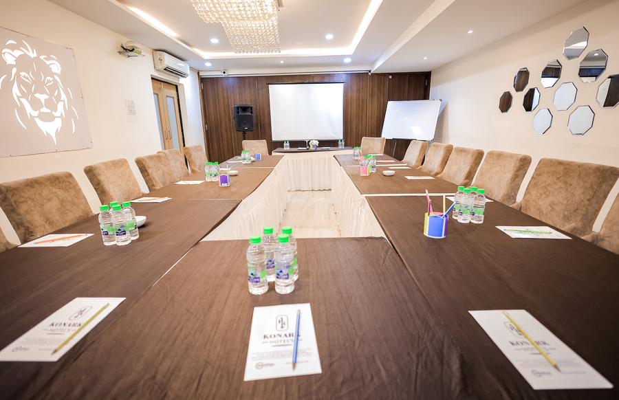 hotel konark vijay nagar