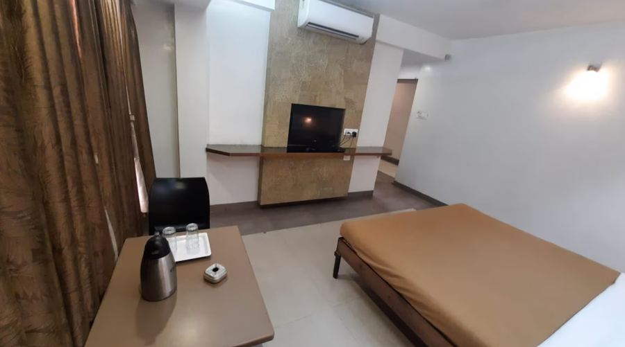 hotel gokul