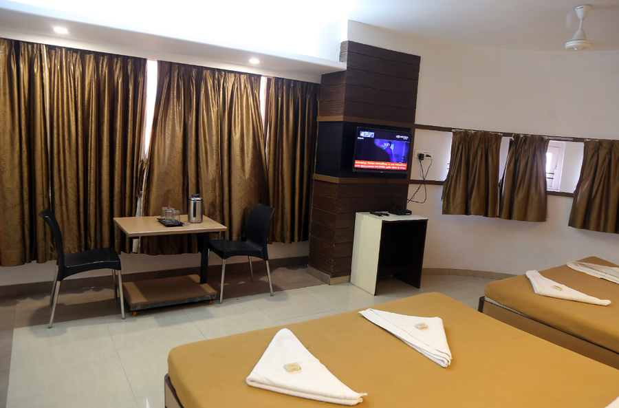 hotel gokul