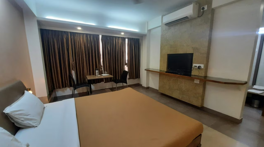 hotel gokul