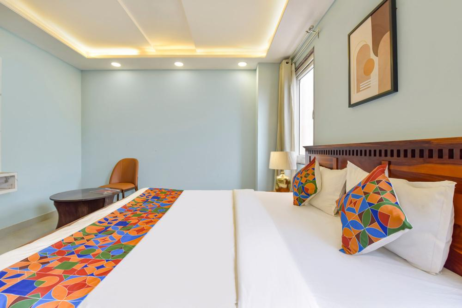 fabhotel pink palace raja park