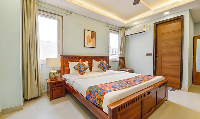 fabhotel pink palace raja park