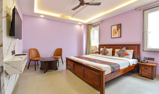 fabhotel pink palace raja park
