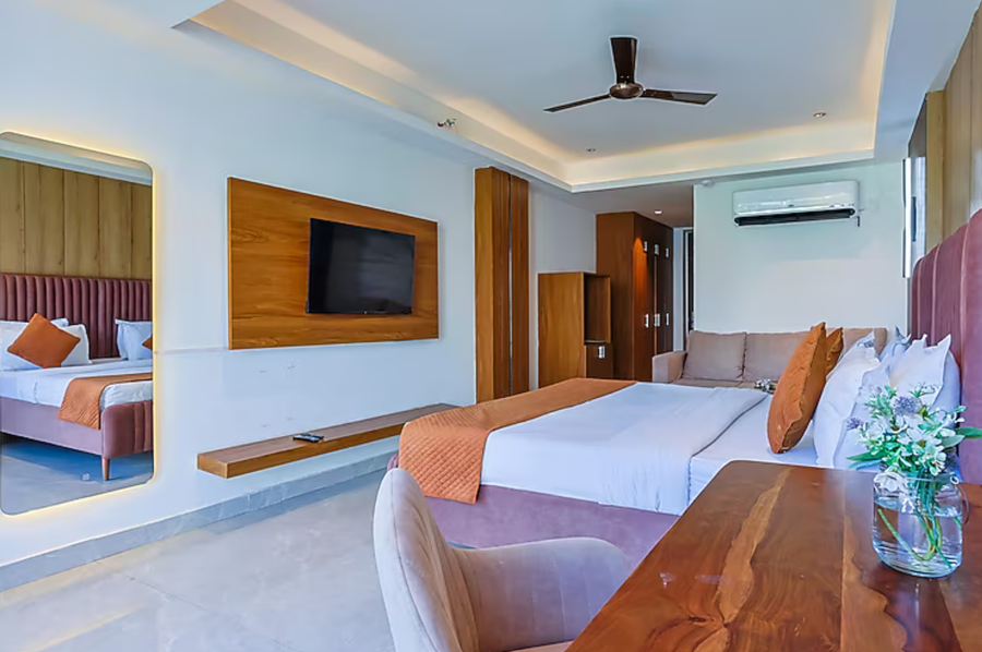 the hoften lotus court noida