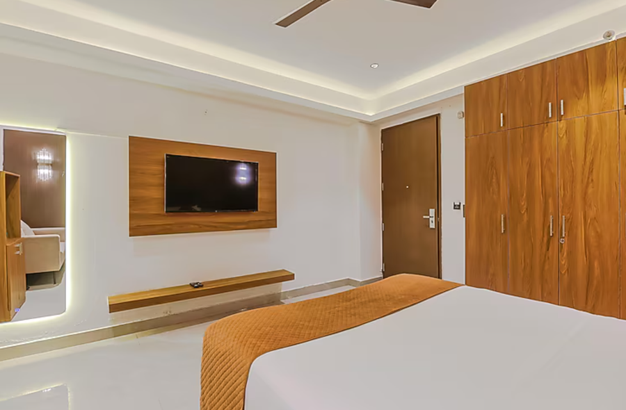 the hoften lotus court noida