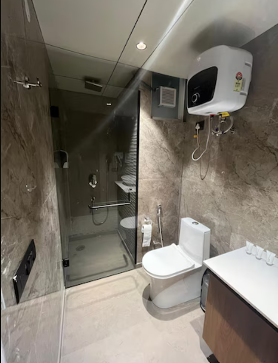 the hoften lotus court noida