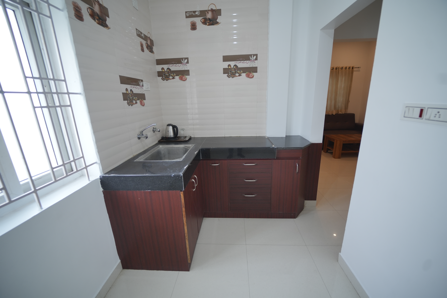 jr service apartment