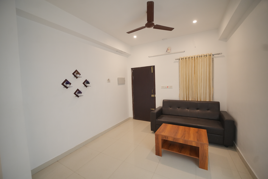 jr service apartment