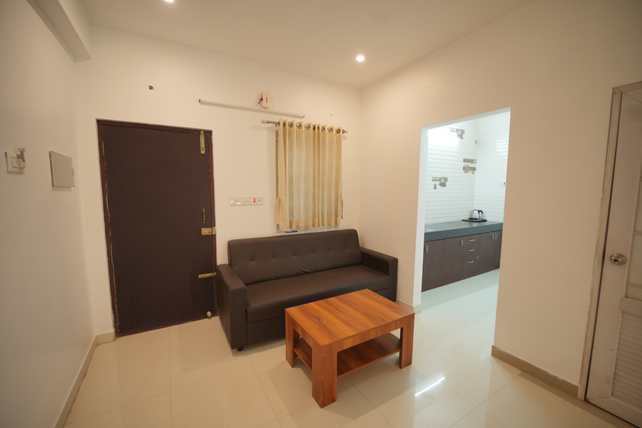 jr service apartment
