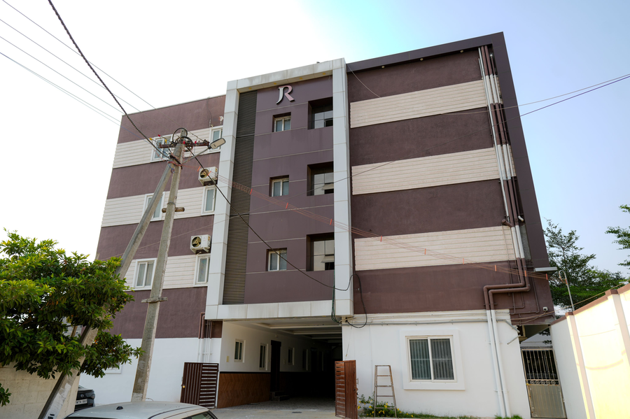 JR Service Apartment, 3.3 Km From Coimbatore International Airport>>Nehru Nagar West, Coimbatore ,3 star