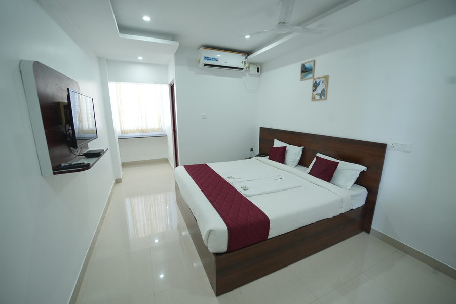 jr service apartment